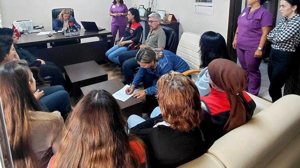 Sıtma hastalığına karşı farkındalık eğitimi gerçekleştirildi - Çanakkale Haber Gelibolu'da
