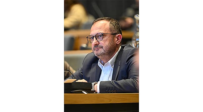 Siyasette Vicdan ve İnanç: Parti Değişikliği Kararının Gerçek Nedeni
