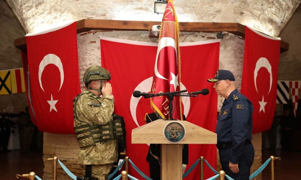 3. Amfibi Deniz Piyade Tugay Komutanlığında Sancak Teslimi Töreni Gerçekleştirildi