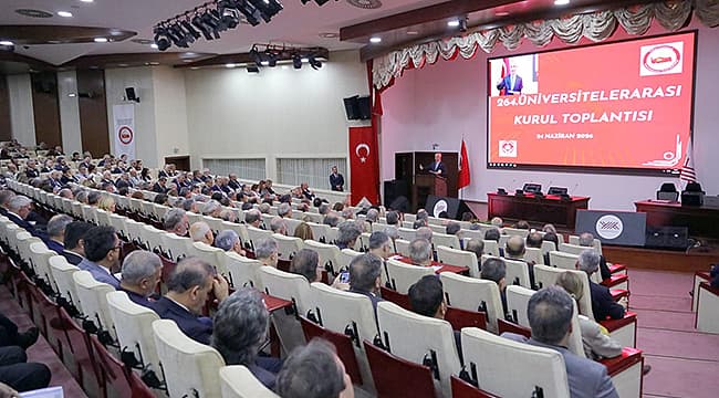 ÇOMÜ'DE "YETKİNLİK ODAKLI MİKRO YETERLİLİKLER" DÖNEMİ BAŞLIYOR