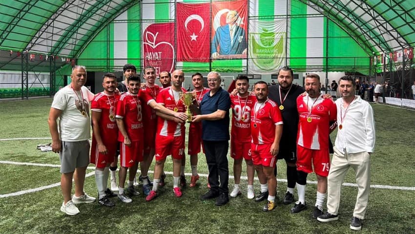 30 Ağustos Zafer Bayramı Kupası’nda Köse Sigorta Şampiyonluğunu Kutladı