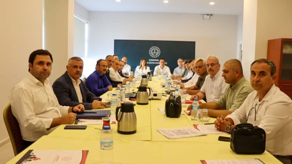 2026-2027 Eğitim-Öğretim Yılı İçin Çanakkale’deki Hazırlık Çalışmaları Masaya Yatırıldı