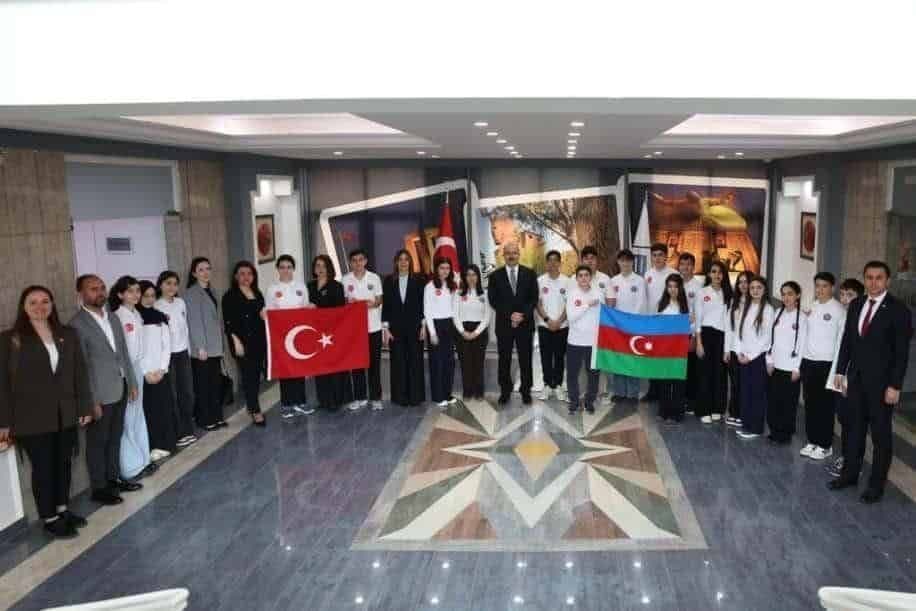 Çanakkale'ye Özel Bir Ziyaret: Bakü Türk Anadolu Lisesi Heyeti