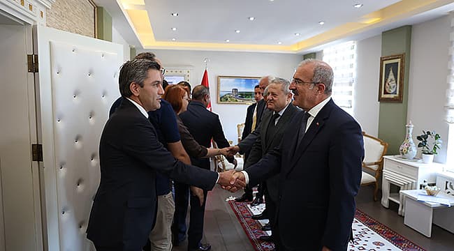 ÇANAKKALE VALİLİĞİ'NDE BAYRAMLAŞMA PROGRAMI