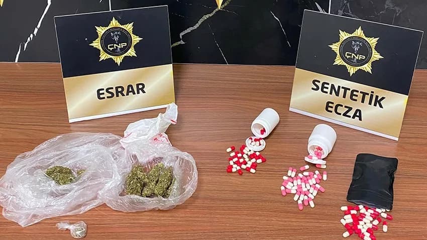 Çanakkale'de 19 Kişi Tutuklandı