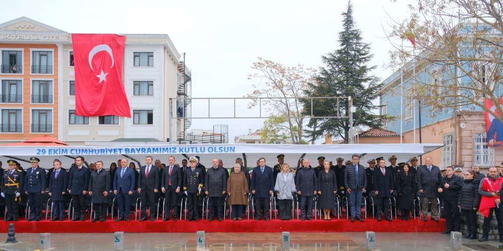 29 Ekim Cumhuriyet Bayramı Törenle Kutlandı Çanakkale’de