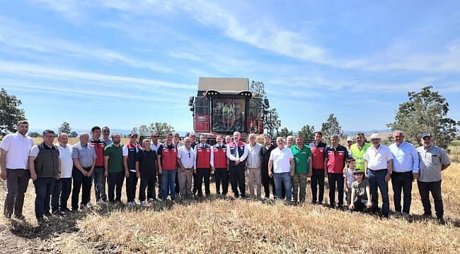 ÇANAKKALE'DE MERA ISLAH PROJESİ KAPSAMINDA ARPA HASADI GERÇEKLEŞTİRİLDİ