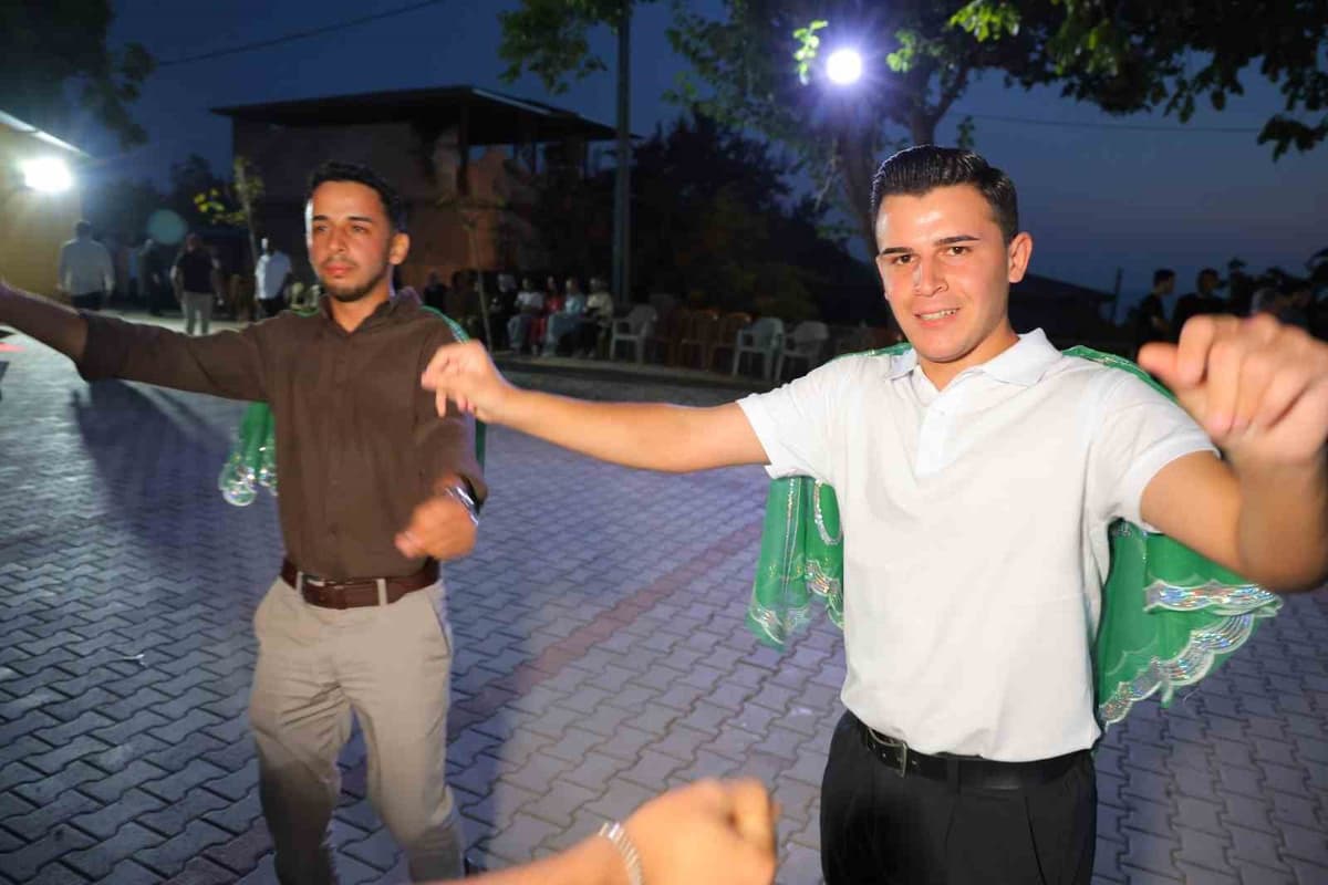 Kahramanmaraş'tan Çanakkale'ye Giden İkiz Kardeşler Askerlikte Birlikte Görev Alıyor