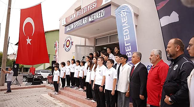 Çanakkale Belediyesi Yeni Salon Sporları Merkezi Açıldı