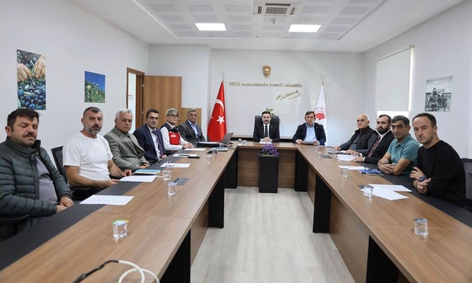 Gökçeada’da SYDV Mütevelli Heyeti Sosyal Yardım Çalışmalarını Değerlendirdi