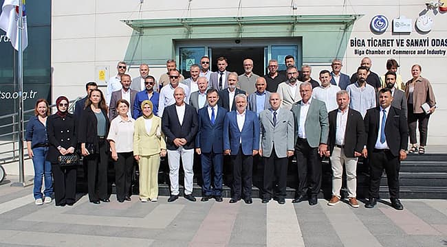 Biga’da AK Parti Milletvekili Ayhan Salman’ın Ticaret Odası Ziyareti