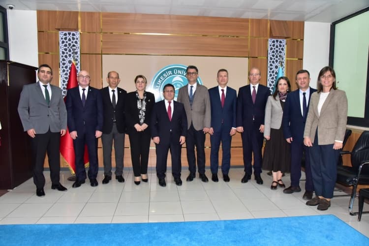 ÇOMÜ Rektörü Prof. Dr. Ramazan Cüneyt Erenoğlu, TÜB 26. Üst Kurul Toplantısı’na Katıldı