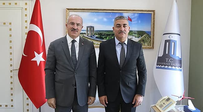 Ayhan Karaduman, Bayburt İl Emniyet Müdürü Atanmasının Ardından Çanakkale Valisi Ömer Toraman’ı Ziyaret Etti