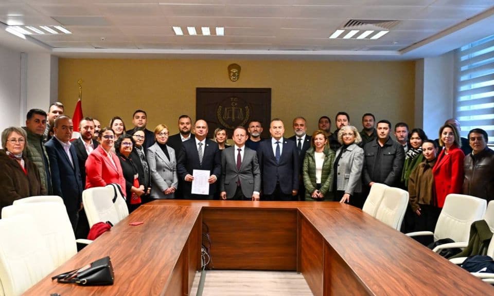 Yeni Parti Çanakkale İl Yönetimi Mazbatalarını Resmen Aldı