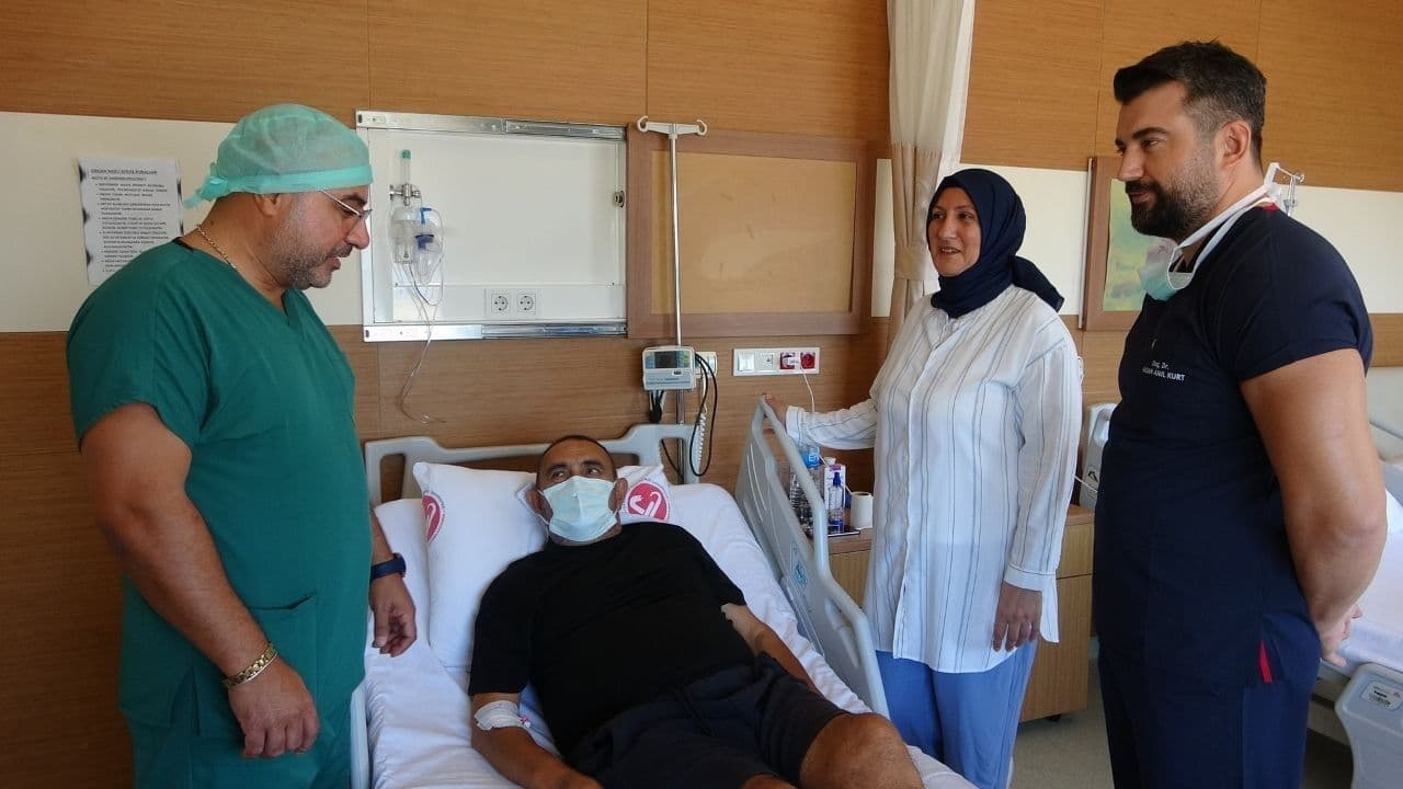 Çanakkale'de ümidinin kaybolduğu yerde eşi donör oldu (Video)
