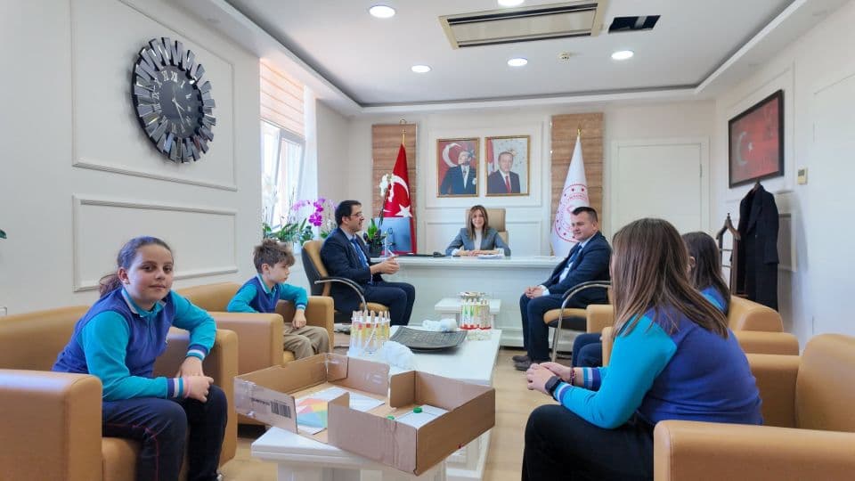Kepez Atatürk İlkokulu Çevre ve Sosyal Sorumluluk Hamlesini Başlattı
