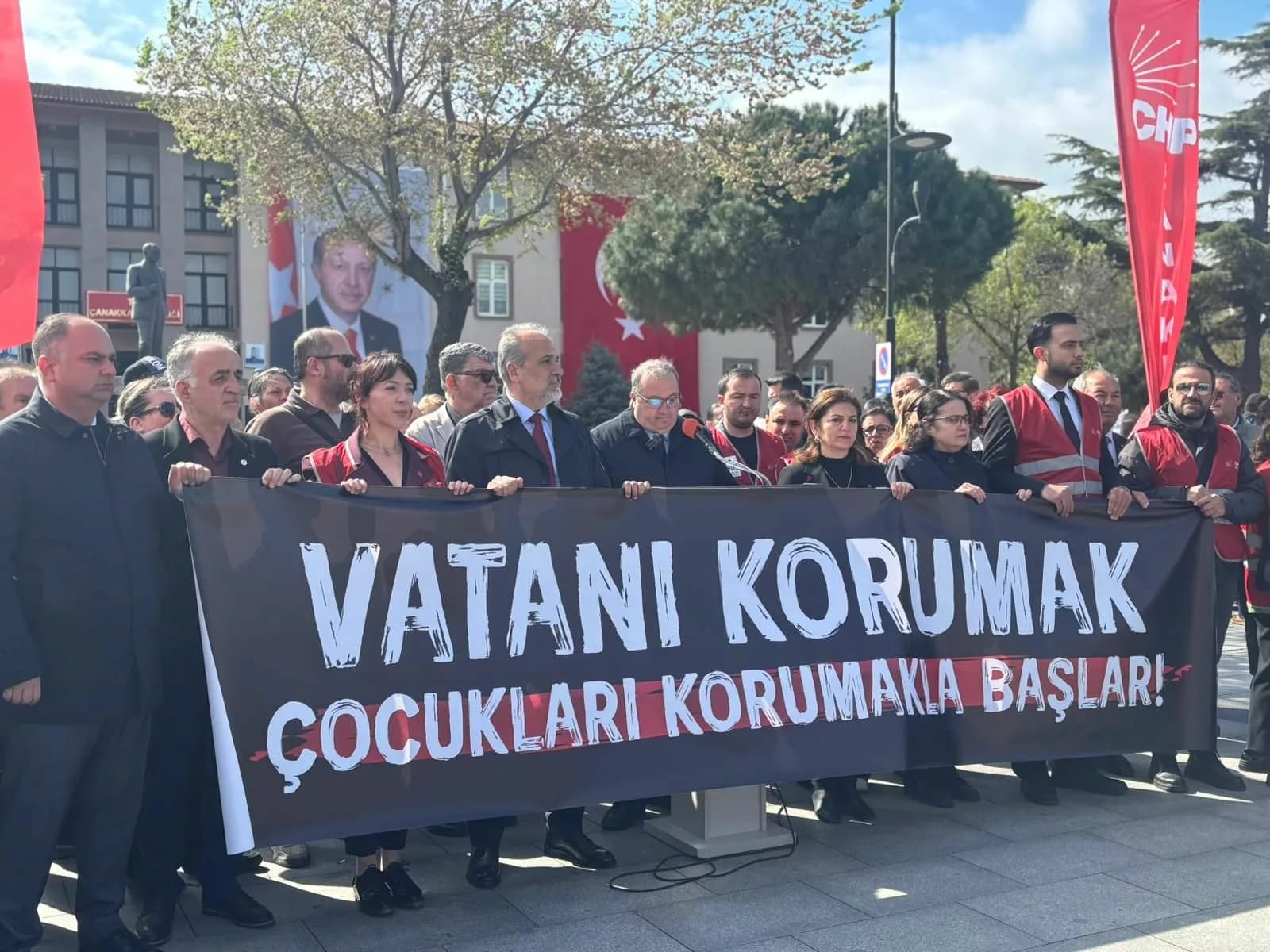 CHP, 23 Nisan'da Sessiz Yürüyüş Düzenledi