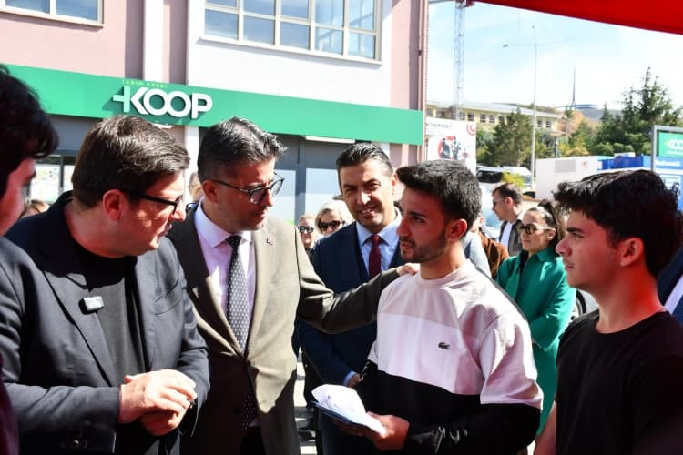 Şehre ve Üniversiteye Hoş Geldin Tanıtım Günleri Gerçekleştirildi ÇOMÜ’de