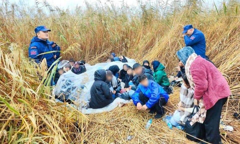Ezine'de 39 Kaçak Göçmen Yakalandı: Çanakkale Güvenlik Operasyonu