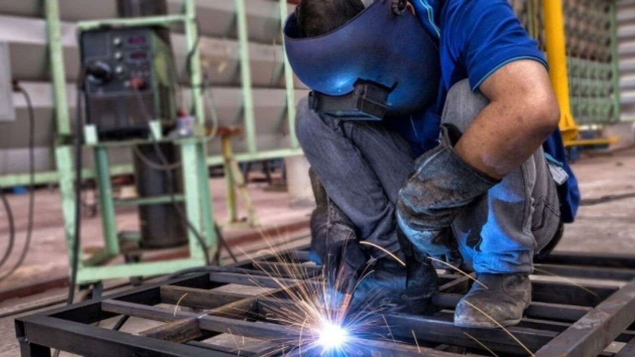 Yargıtay, izne çıkan işçiye maaş ya da avans ödenmesi gerektiğini kararlaştırdı