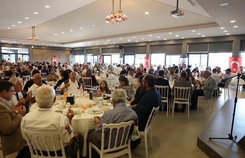 Çanakkale'de Şehit Aileleri ve Gaziler Onuruna Özel Program