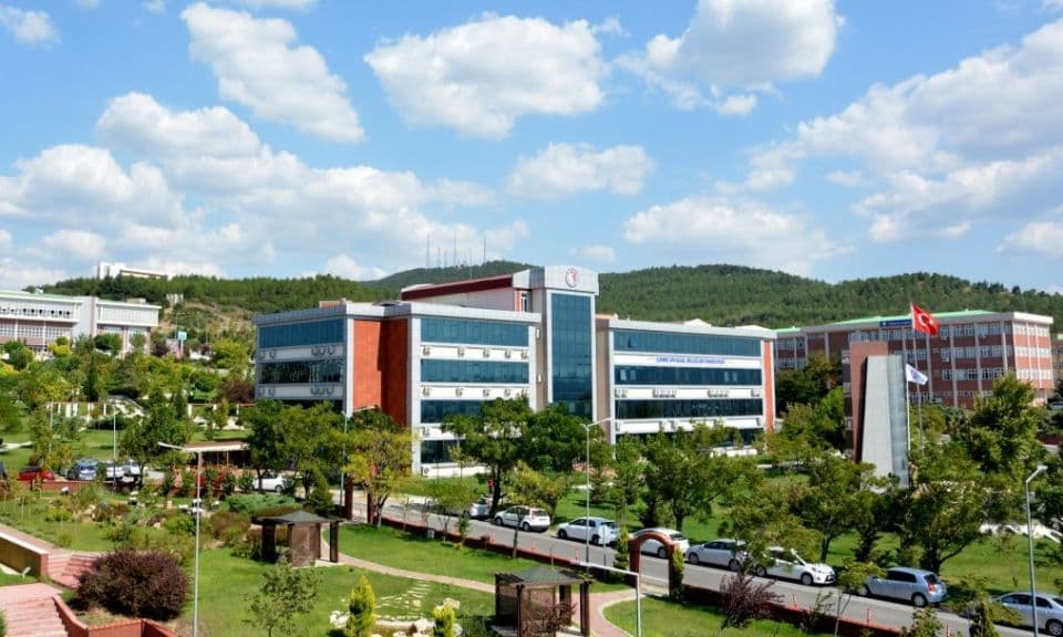 ÇOMÜ’nün OSB Meslek Yüksekokullarına 4,5 Milyon TL Destek
