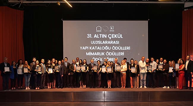 AKÇANSA'YA ALTIN ÇEKÜL'DE SOSYAL SORUMLULUK VE YENİLİKÇİ ÜRÜN ALANLARINDA ÇİFTE ÖDÜL