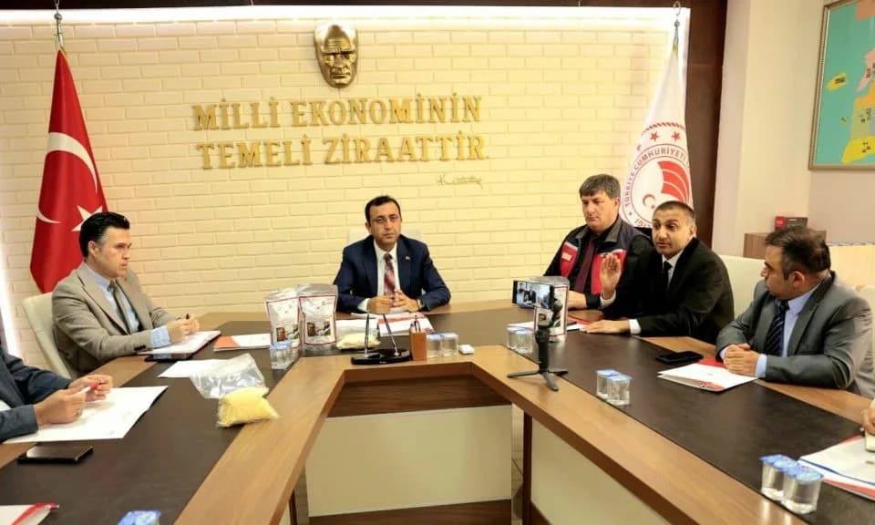 Çanakkale'de Buzağı Ölümlerine Karşı Dev Hamle
