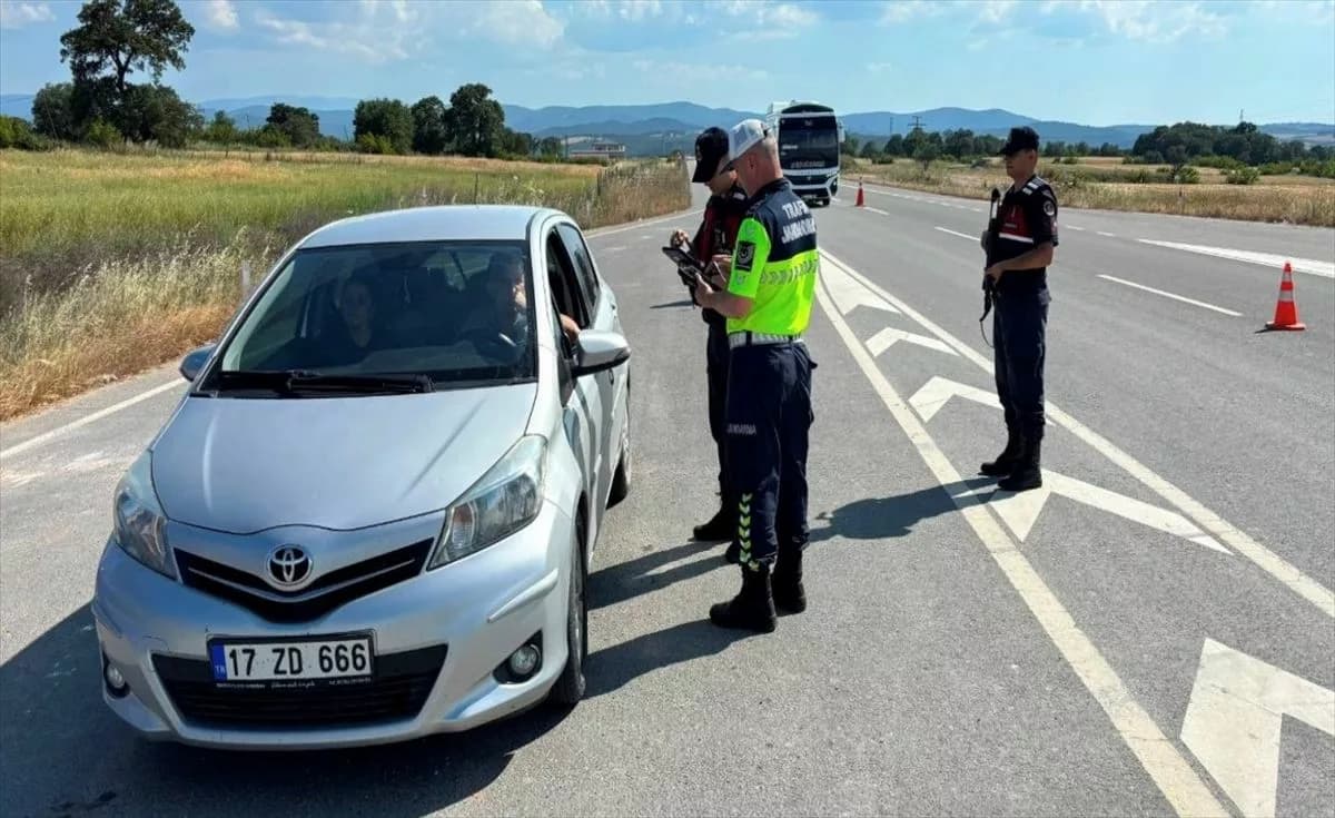 Çanakkale'de Trafik Denetimleri Yoğunlaştı