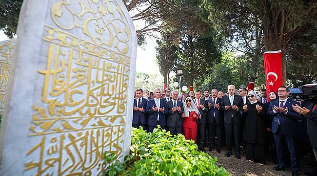 GAZİ YAKUP BEY LAPSEKİ'DE DUALARLA ANILDI