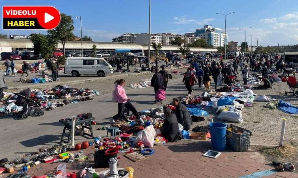 Çanakkale'de Ekim Ayının İlk Bit Pazarı Gerçekleştirildi