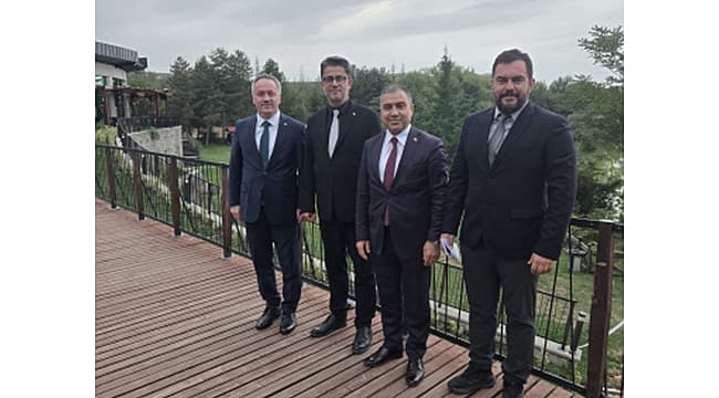 ÇOMÜ’den Çiftçi Eğitim Merkezi ve Yapay Zeka Destekli Modern Sera Projeleri Çanakkale Tarımına Büyük Katkı