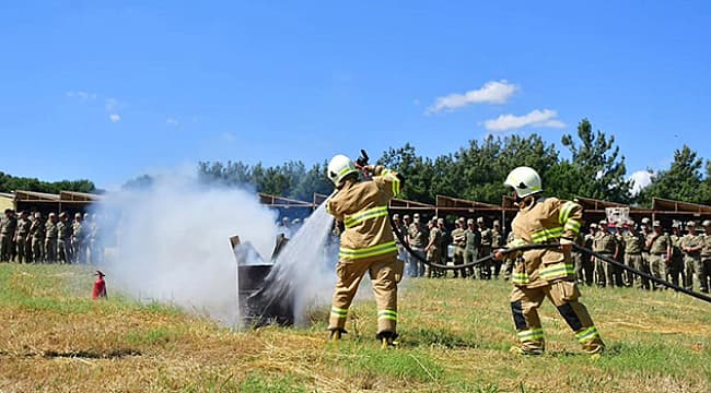 GELİBOLU'DA ASKERİ PERSONELE ORMAN YANGINI EĞİTİMİ
