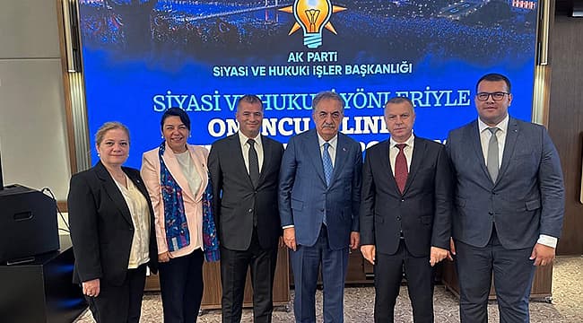 AK PARTİ ÇANAKKALE TEŞKİLATI 15 TEMMUZ SEMPOZYUMU'NA KATILDI