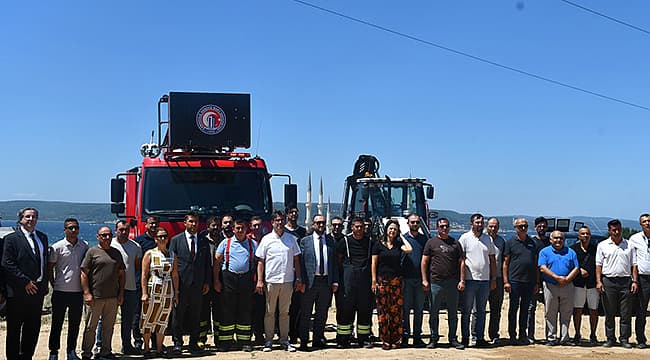 ÇOMÜ Rektörü Erenoğlu, Yangınla Mücadelede Görev Alan Personelle Bir Araya Geldi
