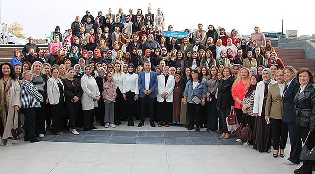 AK PARTİ ÇANAKKALE'DE KADIN KOLLARI DANIŞMA TOPLANTISI AK Parti Çanakkale İl Kadın Kolları Danışma Toplantısı, parti yöneticileri ve teşkilat üyelerinin katılımıyla hayata geçirildi. ORMAN BÖLGE MÜDÜRLÜĞÜ YENİCE TARIM FESTİVALİ’NDE Alp Mercan Etüt