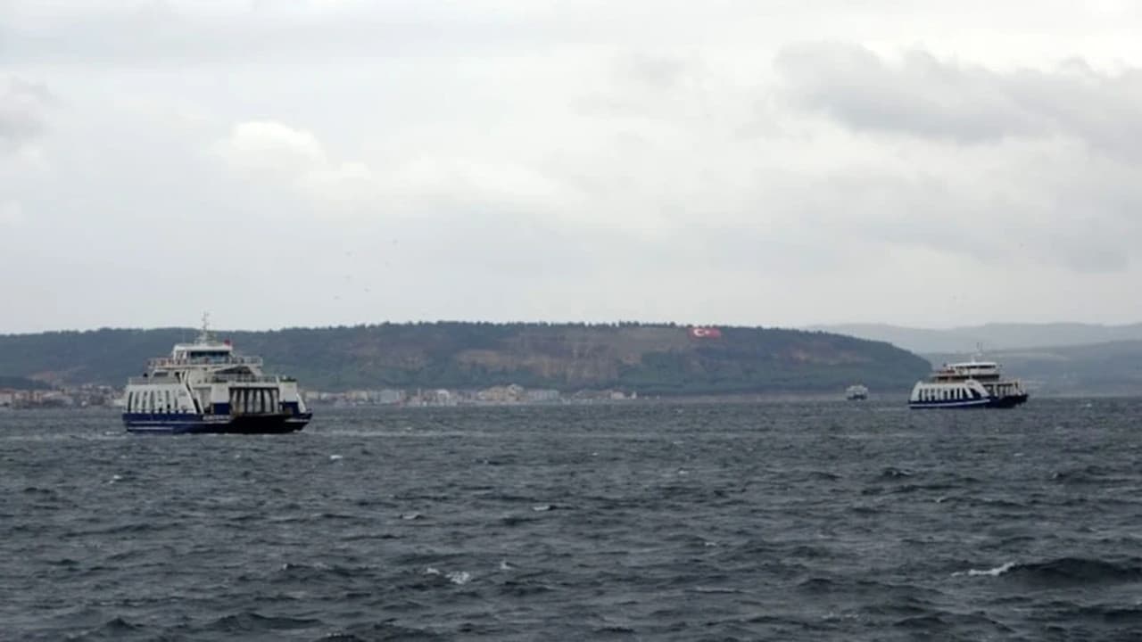 Bozcaada feribot seferleri iptal edildi! İşte yapılacak seferler