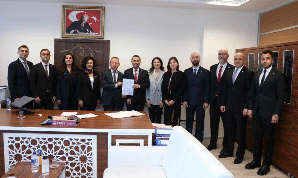 Çanakkale Barosu’nun Yeni Yönetim Kadrosu Mazbatalarını Aldı