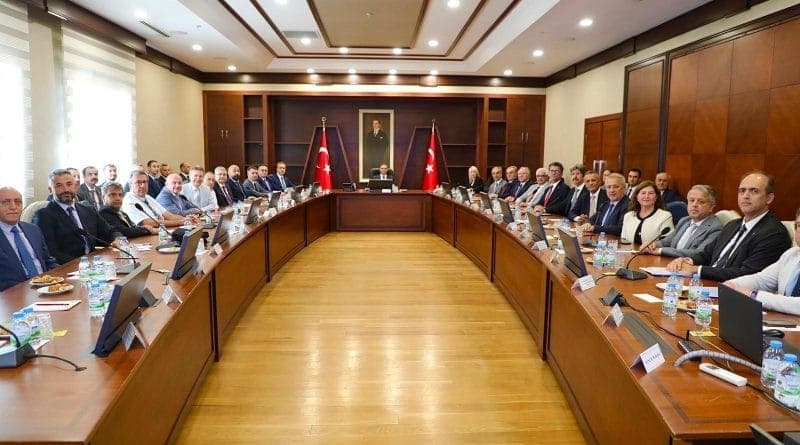 Hazine ve Maliye Bakanlığı’nda Üniversite Hastanelerinin Finansal ve İdari Yapısı Masaya Yatırıldı