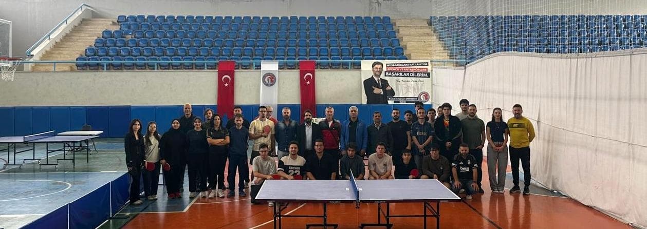 Raketler Yarıştı: "Hoş Geldin Masa Tenisi Turnuvası" Sona Erdi ÇOMÜ’de