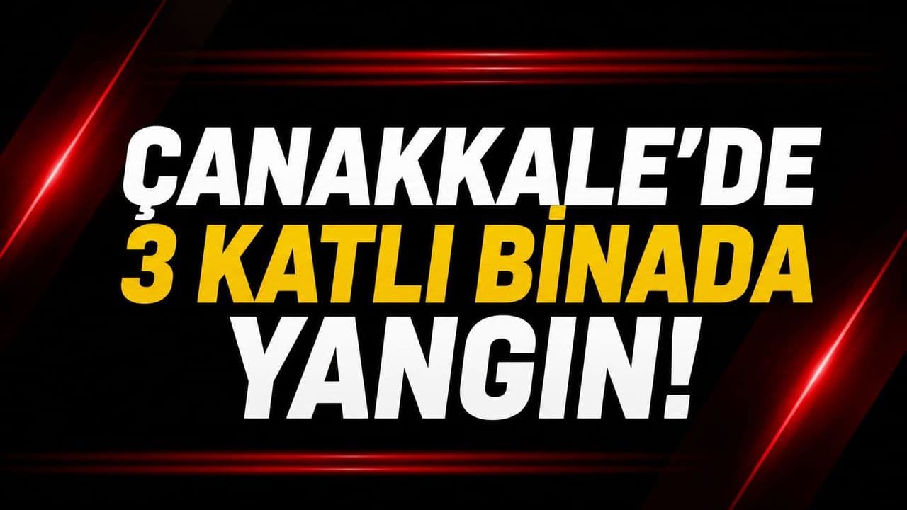 Çanakkale’de 3 Katlı Binada Çatı Yangını ve İtfaiye Müdahalesi