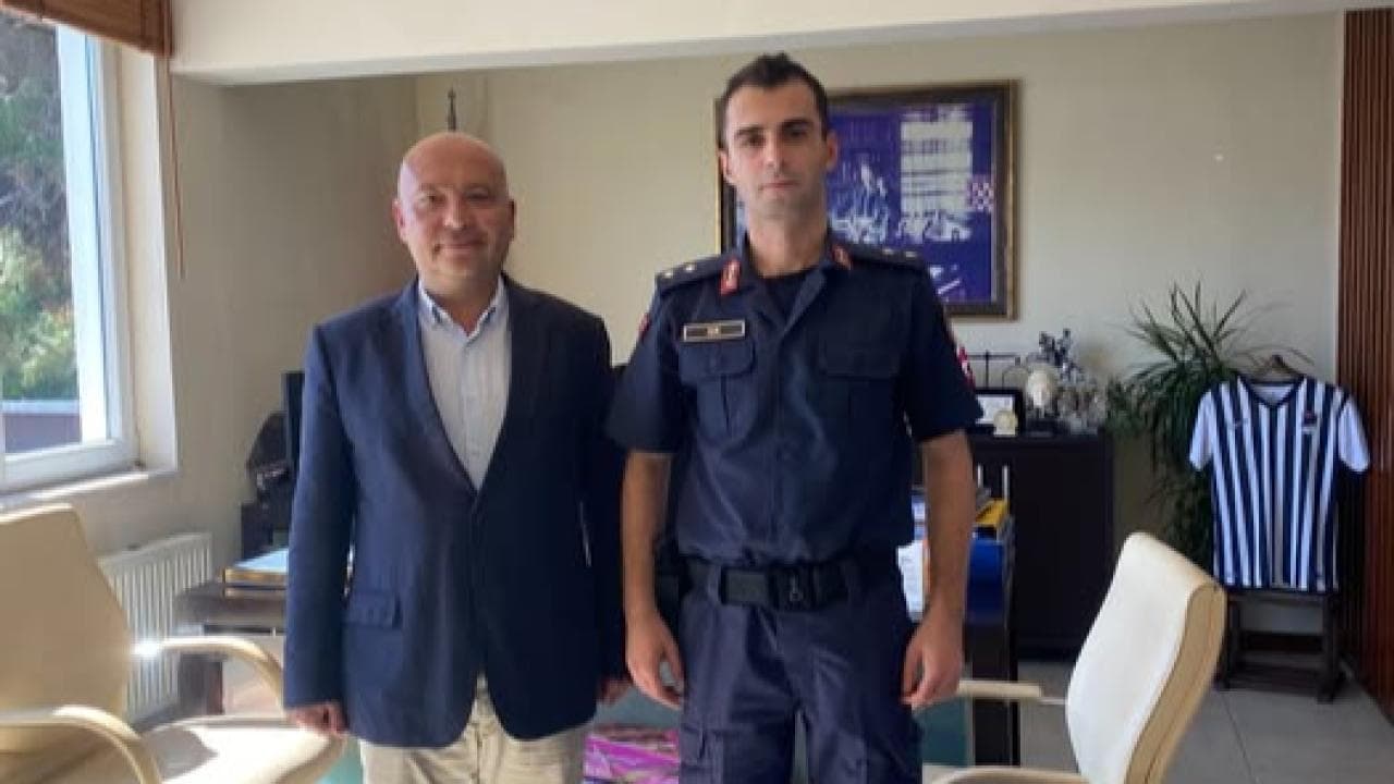 Bozcaada İlçe Jandarması ve Belediye Başkanı Yahya Göztepe’nin Karşılıklı Ziyareti