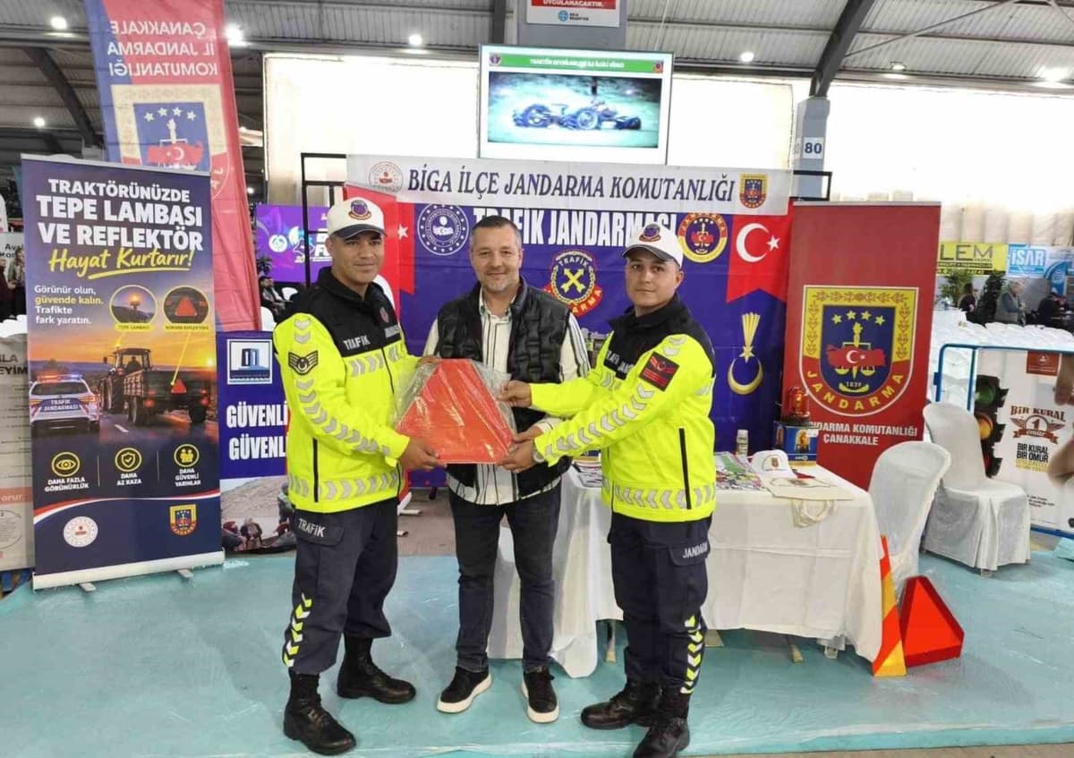Çanakkale Biga Fuarı'nda Güvenli Trafik İçin Kapsamlı Seferberlik: Jandarma 2.750 Kişiye Ulaştı