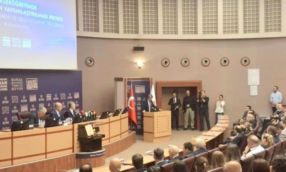ÇOMÜ, Mesleki Eğitimde Örnek Bir Uygulama Sunuyor