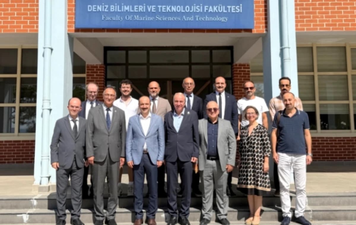 ÇOMÜ' den Çanakkale’nin Denizcilik Potansiyeli İçin Güç Birliği haberi