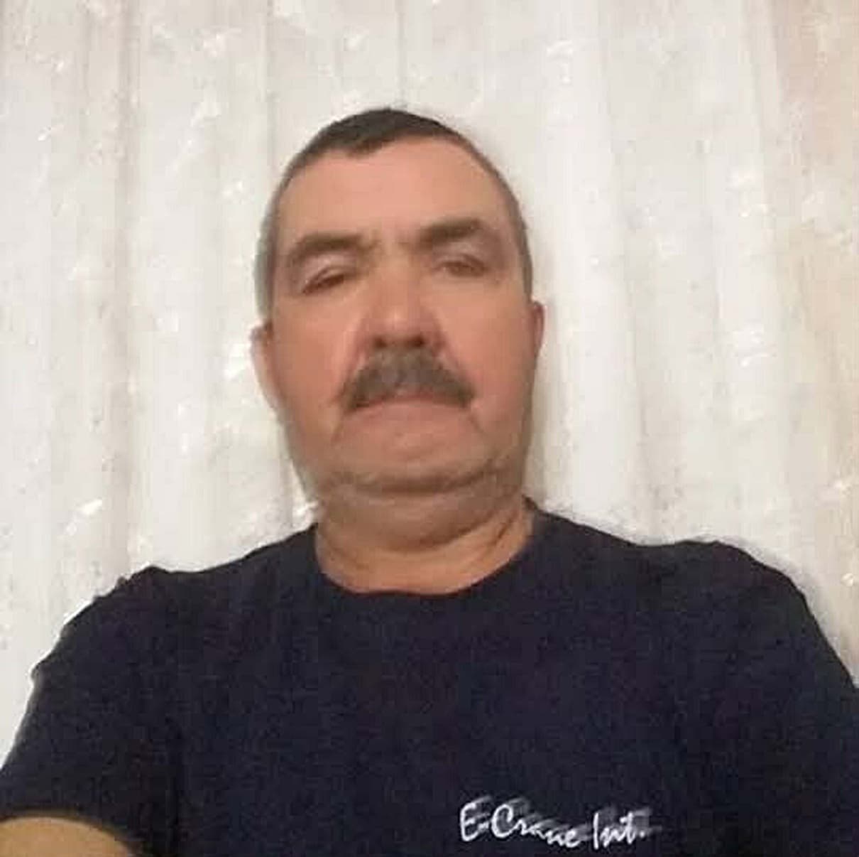Bayramiç'te Toprak Yol Çöküşü Sonrası Tomruk Kamyon Kaza: 1 Ölü, 1 Yaralı