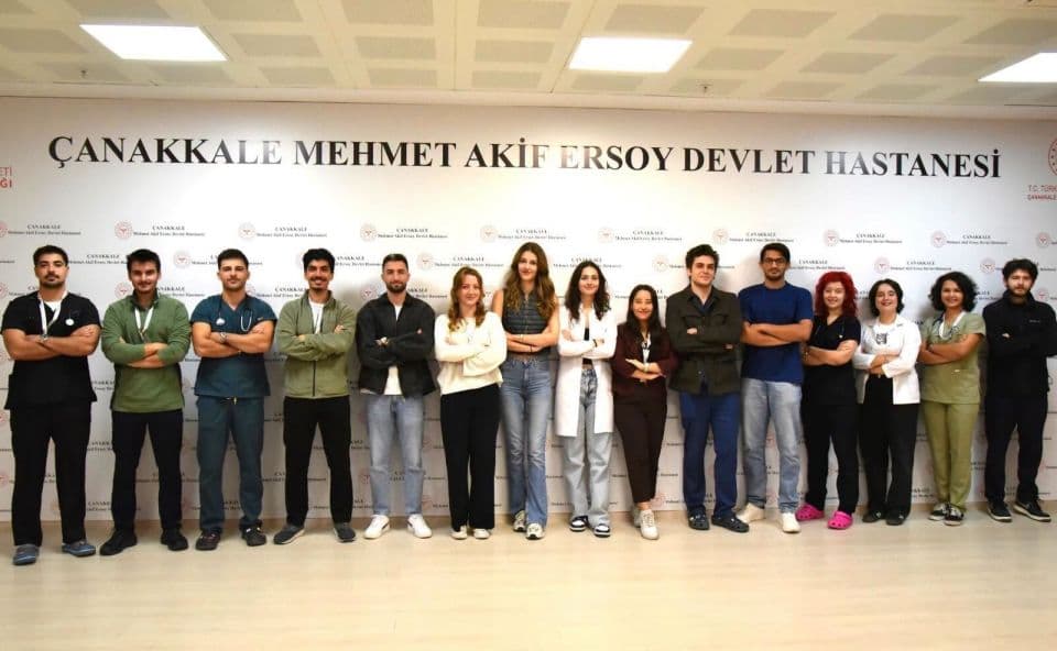 Çanakkale MAE Devlet Hastanesi'nde 16 Yeni Acil Servis Doktoru Göreve Başladı