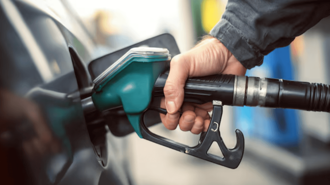 Motorine yepyeni zam beklentisi: Litre ücreti 100 TL’yi aşabilir