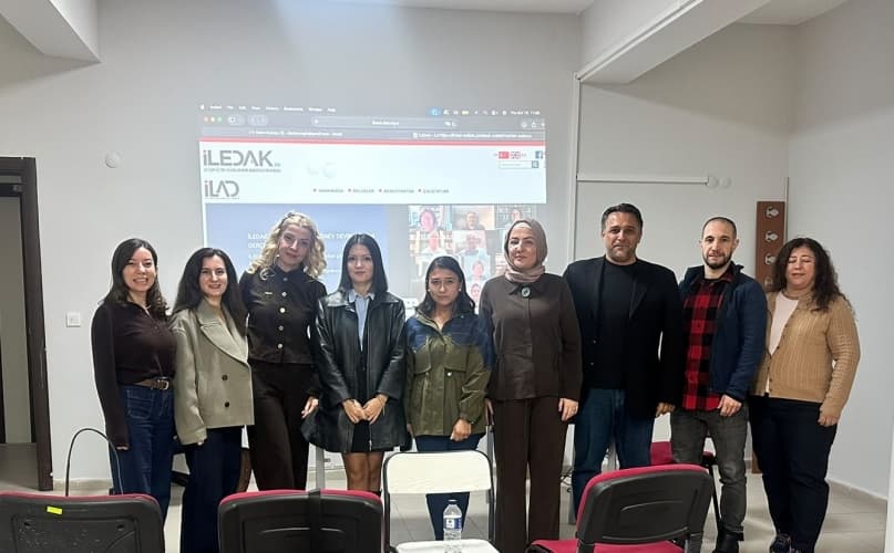 ÇOMÜ'de Eğitim Kalitesi İçin Kritik Buluşma: Akreditasyon Yol Haritası Çanakkale'den Şekillendi