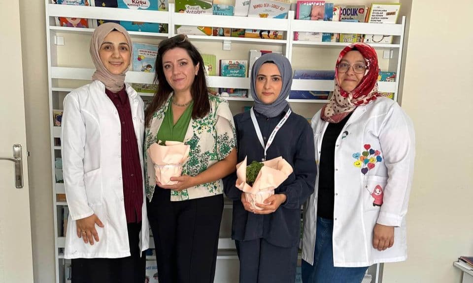 Ezine’de Çocuk Akademisi ile Miniklerin Sağlıklı Yaşam Alışkanlıkları Kazanıldı